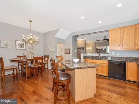 1598 Wheyfield Dr, Frederick, MD 21701 photo 8