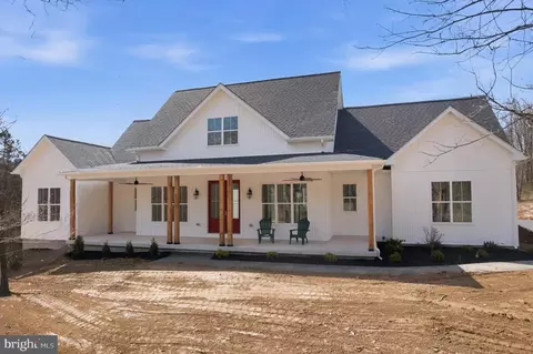 6452 General Dr, Mount Airy, MD 21771