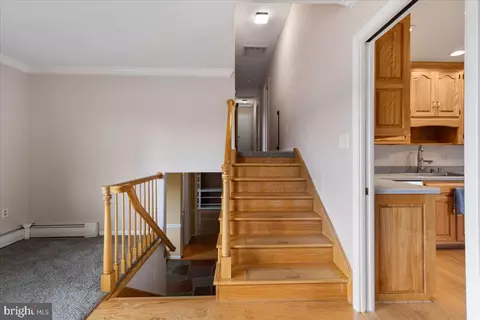 Entry Way - 6108 Long Branch Rd, Frederick, MD 21701 photo 5 of 6