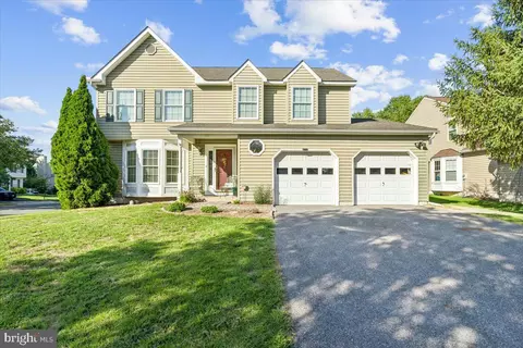 1411 Teal Ln, Frederick, MD 21703