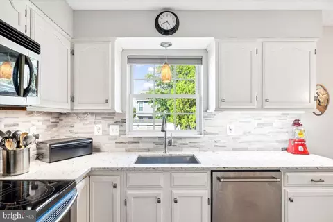 1411 Teal Ln, Frederick, MD 21703 photo 6