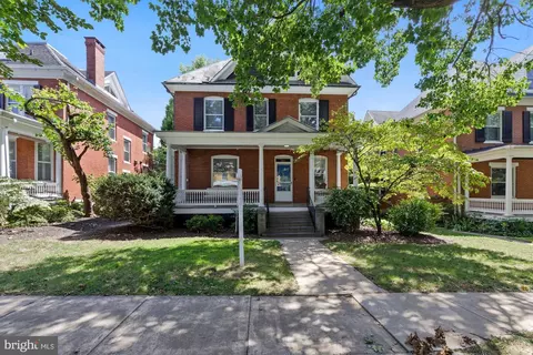 206 Rockwell Ter, Frederick, MD 21701