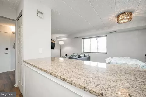 997 C Heather Ridge Dr #3C, Frederick, MD 21702 photo 8