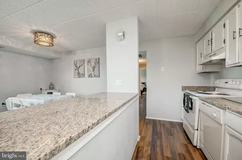 997 C Heather Ridge Dr #3C, Frederick, MD 21702 photo 7