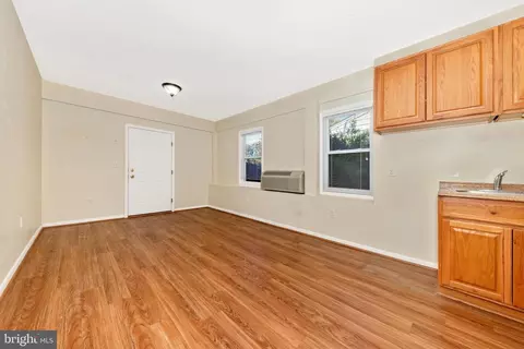 Living - 14 Fairview Ave, Frederick, MD 21701 photo 4 of 5