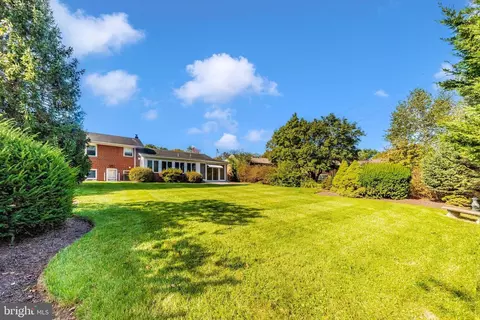 Exterior - 14 Fairview Ave, Frederick, MD 21701 photo 3 of 3