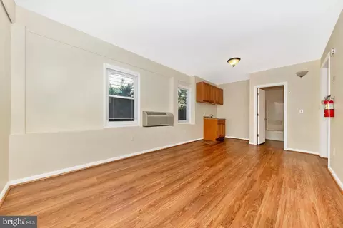 Living - 14 Fairview Ave, Frederick, MD 21701 photo 3 of 5