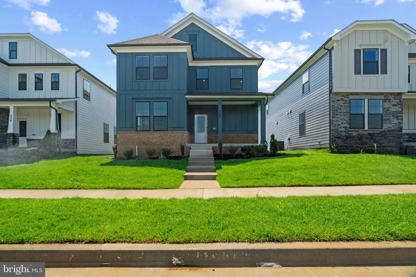 714 Bond St, Frederick, MD 21701 photo 2