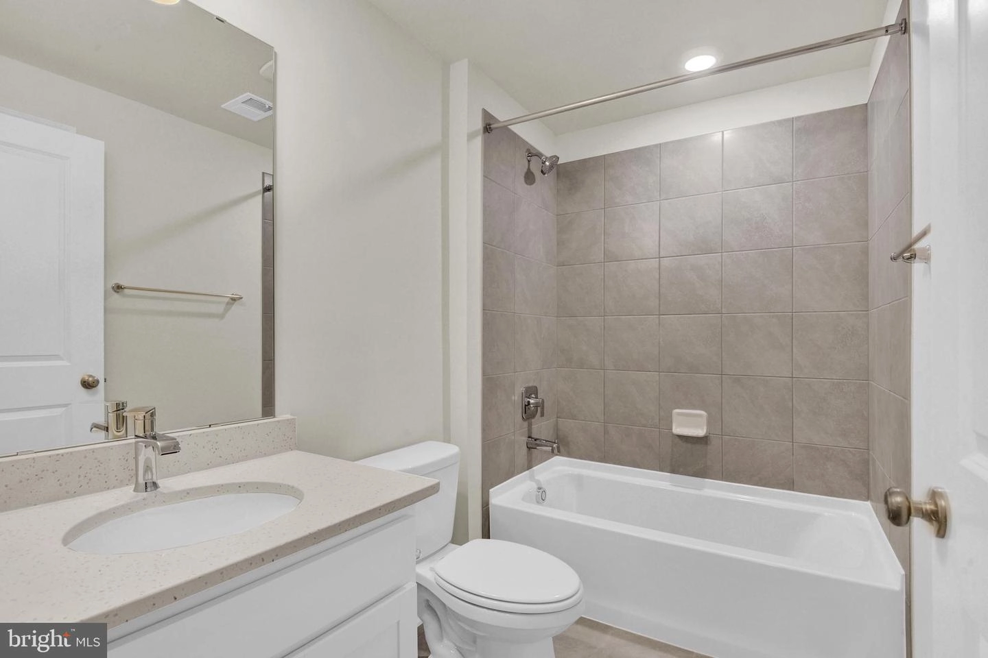 714 Bond St, Frederick, MD 21701 photo 28