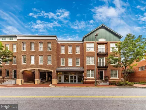 35 E All Saints St #317, Frederick, MD 21701