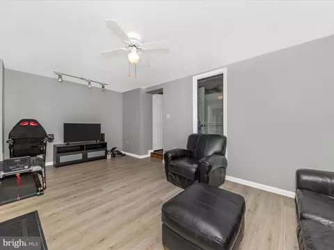 8031 Waterview Ct, Frederick, MD 21701 photo 34