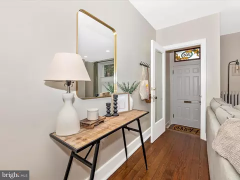 206 E Church St, Frederick, MD 21701 photo 4