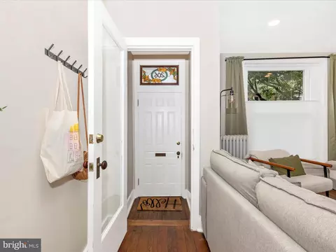 206 E Church St, Frederick, MD 21701 photo 3