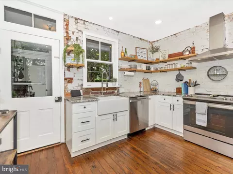 206 E Church St, Frederick, MD 21701 photo 18