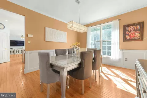 Dining - 9010 Harris St, Frederick, MD 21704 photo 2 of 4