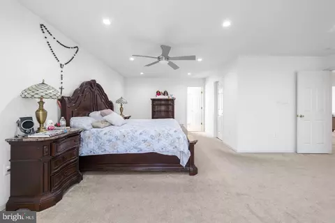 Bedroom - 9010 Harris St, Frederick, MD 21704 photo 6 of 9