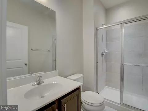 Bath - 1127 Lawler Dr, Frederick, MD 21702 photo 1 of 8