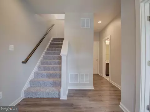 Entry Way - 1127 Lawler Dr, Frederick, MD 21702 photo 4 of 15