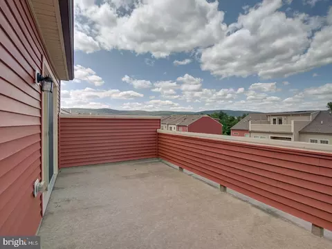 Exterior - 1127 Lawler Dr, Frederick, MD 21702 photo 6 of 7