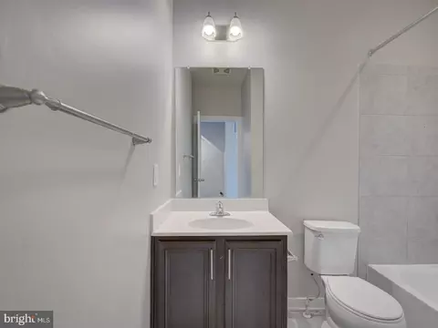 Bath - 1127 Lawler Dr, Frederick, MD 21702 photo 5 of 8