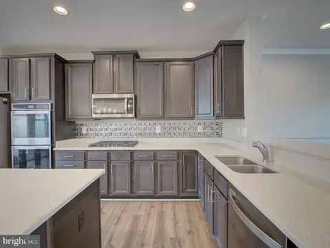 Kitchen - 1127 Lawler Dr, Frederick, MD 21702 photo 4 of 6