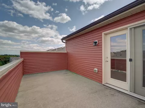 Exterior - 1127 Lawler Dr, Frederick, MD 21702 photo 5 of 7