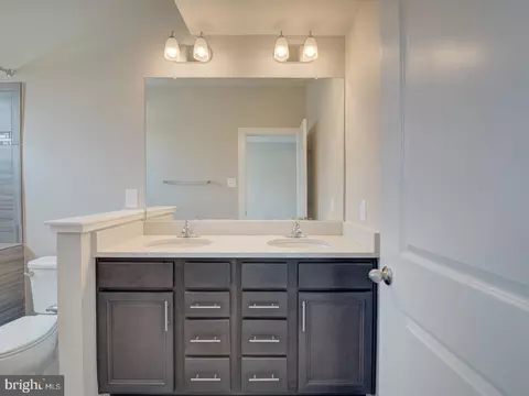 Entry Way - 1127 Lawler Dr, Frederick, MD 21702 photo 12 of 15