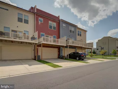 Exterior - 1127 Lawler Dr, Frederick, MD 21702 photo 7 of 7