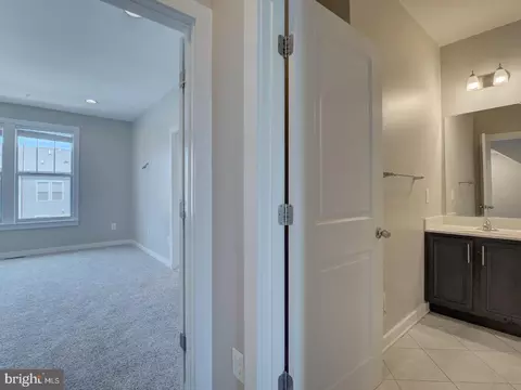 Entry Way - 1127 Lawler Dr, Frederick, MD 21702 photo 13 of 15