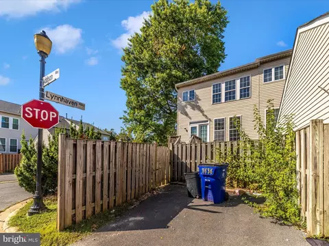 Exterior - 1636 Coopers Way, Frederick, MD 21701 photo 6 of 6