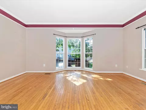 Living - 1636 Coopers Way, Frederick, MD 21701 photo 2 of 13
