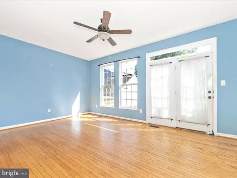 Living - 1636 Coopers Way, Frederick, MD 21701 photo 6 of 13