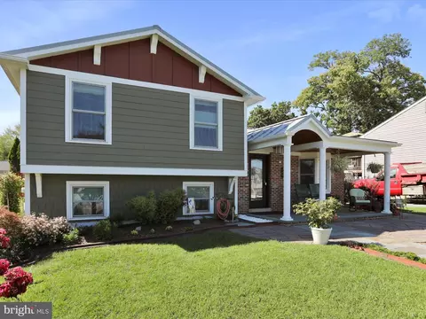 803 Cromwell Dr, Frederick, MD 21701 photo 3