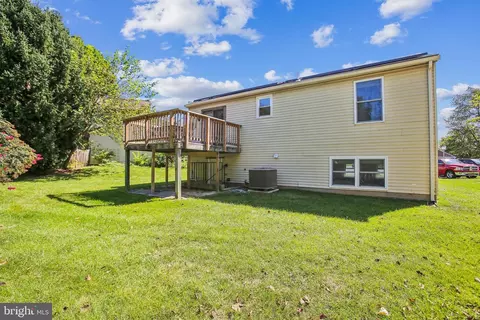 Exterior - 1197 Avondale Ct, Frederick, MD 21702 photo 5 of 7