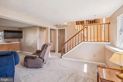 Living - 1197 Avondale Ct, Frederick, MD 21702 photo 2 of 5