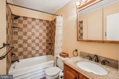 Bath - 1197 Avondale Ct, Frederick, MD 21702 photo 1 of 1