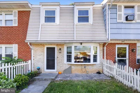 7302 Springbrook Ct E, Middletown, MD 21769 photo 3