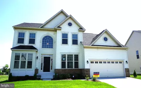 Exterior - 6536 Alan Linton Blvd E, Frederick, MD 21703 photo 2 of 3