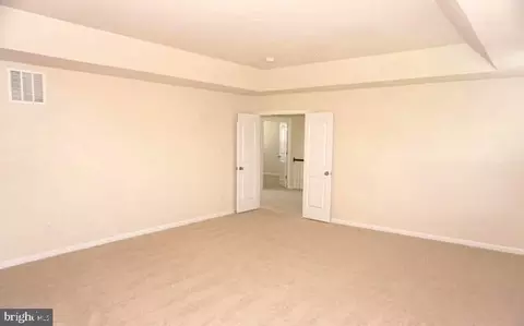 Entry Way - 6536 Alan Linton Blvd E, Frederick, MD 21703 photo 6 of 9