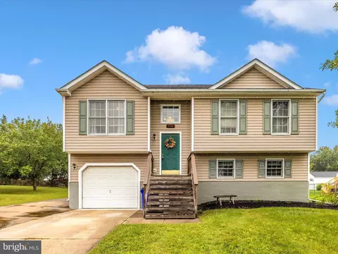 114 Ironmaster Dr, Thurmont, MD 21788