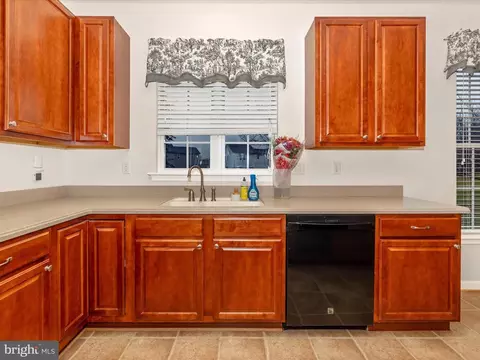 1020 Storrington Dr, Frederick, MD 21702 photo 14