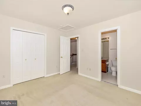 1020 Storrington Dr, Frederick, MD 21702 photo 32