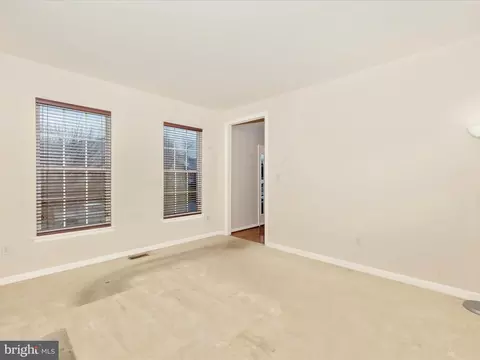 1020 Storrington Dr, Frederick, MD 21702 photo 18