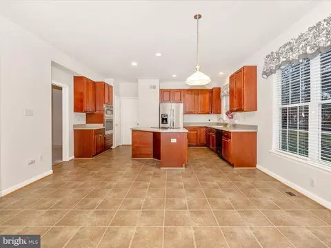 1020 Storrington Dr, Frederick, MD 21702 photo 7