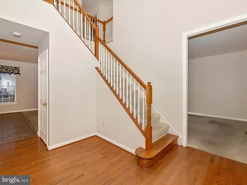 1020 Storrington Dr, Frederick, MD 21702 photo 4