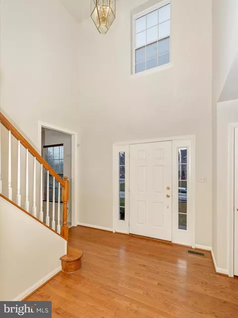 1020 Storrington Dr, Frederick, MD 21702 photo 3
