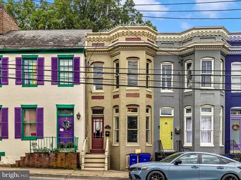 12 E South St, Frederick, MD 21701 photo 1