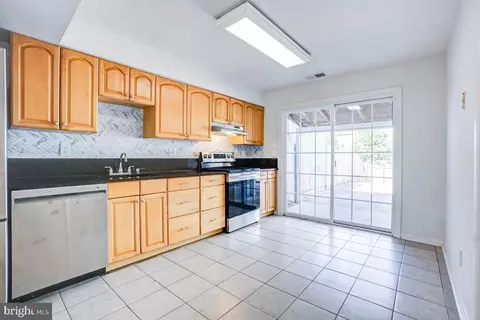 1111 Providence Ct, Frederick, MD 21703 photo 7