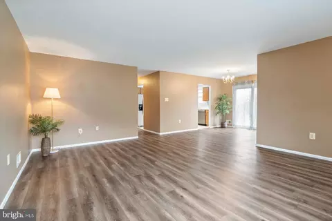5682 Barberry Ct, Frederick, MD 21703 photo 4