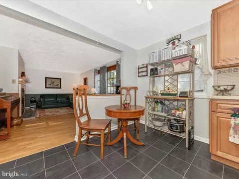 Dining - 6581 Whetstone Dr, Frederick, MD 21703 photo 4 of 4
